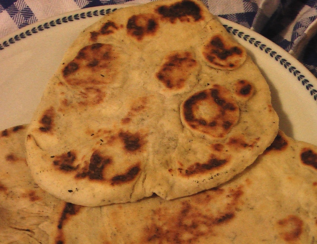 Pane arabo alle erbe