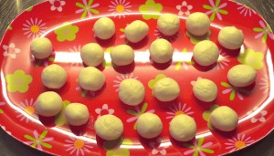 Mitarashi Dango: la ricetta originale giapponese per fare le palline di riso  glutinoso - Wine Dharma