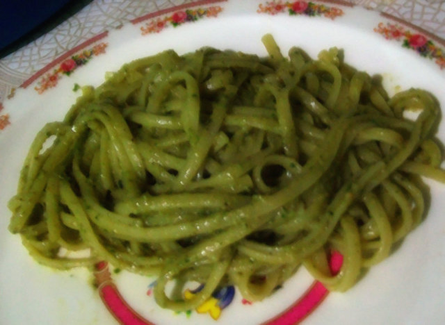 linguine-al-pesto